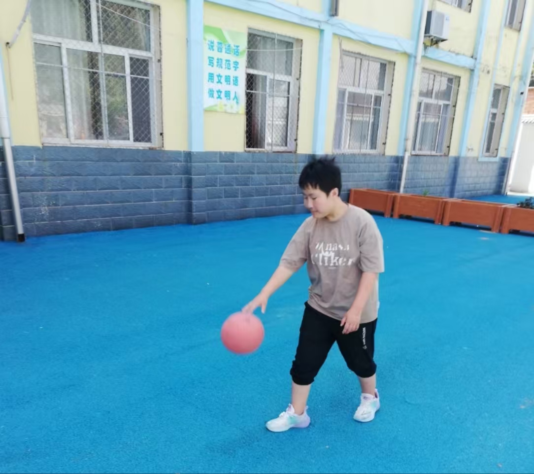 1411726660899_.pic.jpg