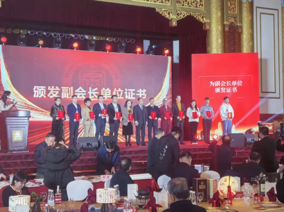 1769480376576382.png image.png