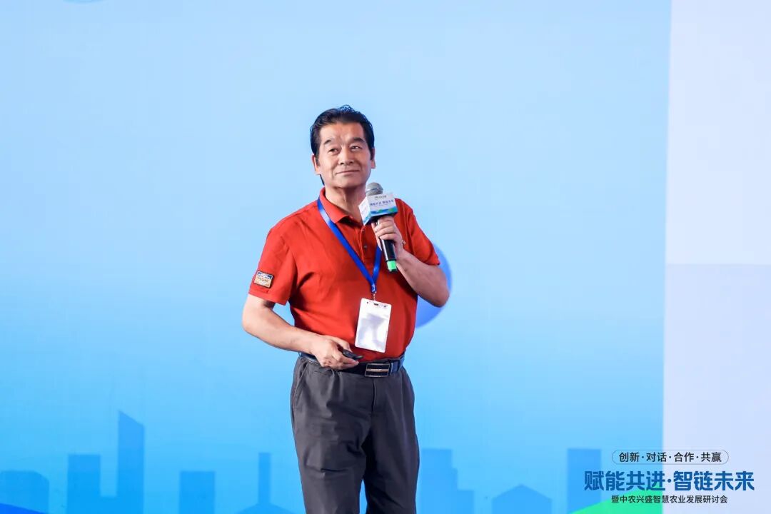 76eead3a99e8301cc9c2ec51ea41df19.jpg
